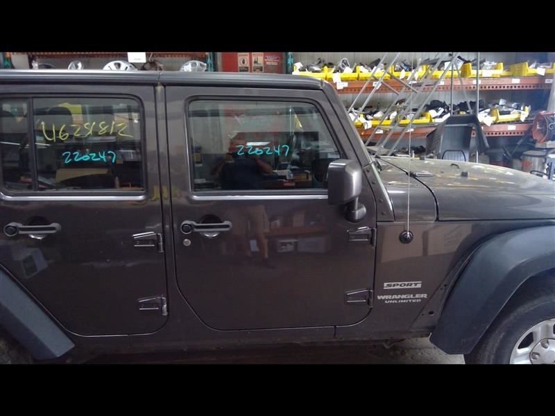 Passenger Front Door VIN W 6th Digit Jk Body Fits 11-18 WRANGLER 905137