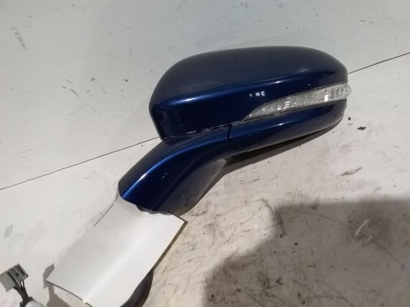 2013-2014 Ford Fusion Driver Side View Mirror w/o Blind Spot Alert or Memory