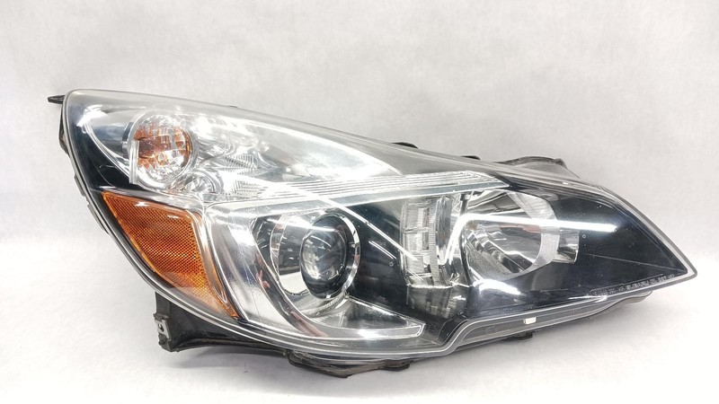13-'14 SUBARU LEGACY Right passenger headlight OEM Grade B