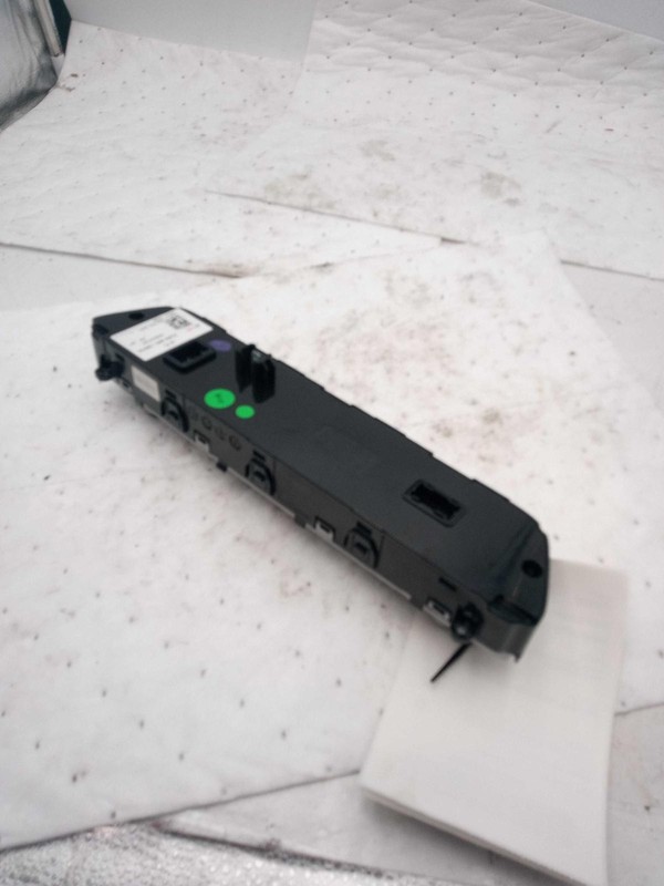 Used Infotainment Display fits: 2019 Hyundai Sonata control panel and clock US b