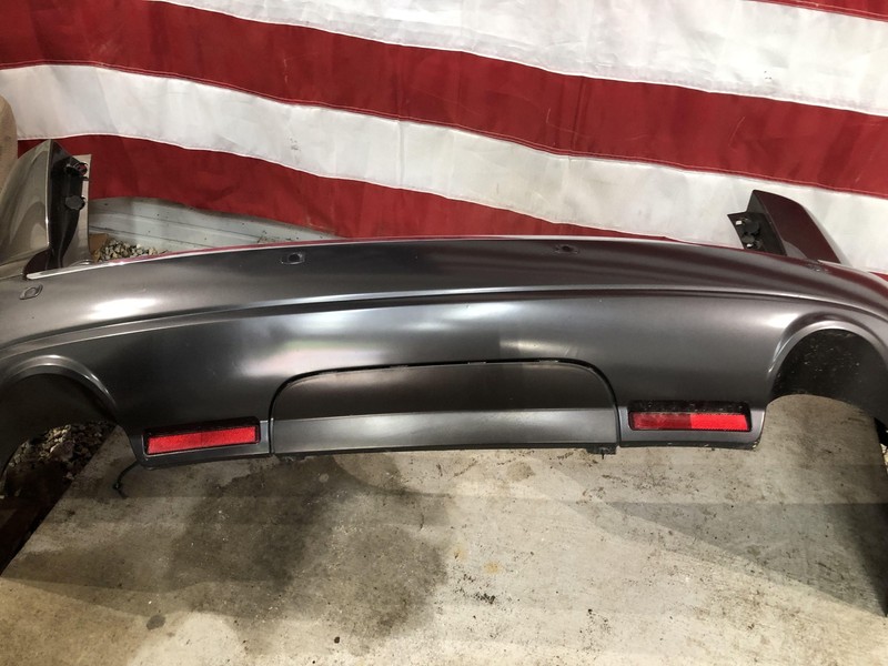 2008 - 2012 Buick Enclave Rear Bumper Assembly Tested Oem Cocoa 414P