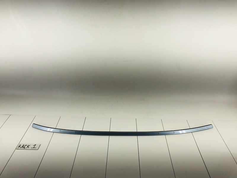 13-18 BMW 320I F30 RIGHT PASSENGER SIDE UPPER ROOF MOLDING LIQUID BLUE OEM