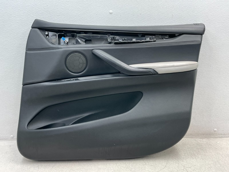 15 16 17 18 BMW X5 M F85 Front Right Pass Interior Door Cover Panel 1621 OEM