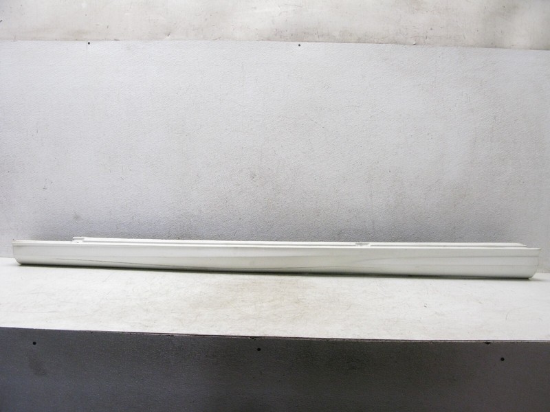 08-14 MERCEDES W204 C300 SEDAN ROCKER PANEL GUARD SKIRT COVER LEFT OEM 081623E