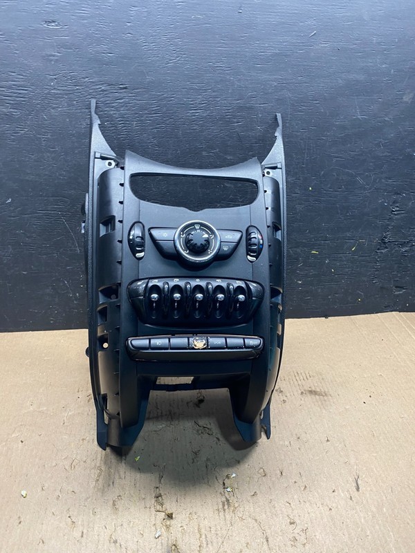 2007 to 2013 Mini Cooper Center Dash Climate Window Control Q9280 DG