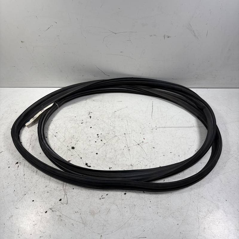 06-11 Honda Civic 2D Trunk Lid Weatherstrip Seal 74865-SVA-A01 OEM