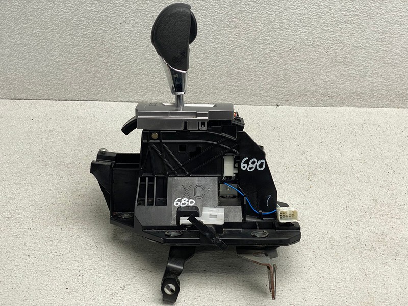 2019-2022 SUBARU ASCENT AUTOMATIC GEAR SHIFTER SELECTOR OEM LOT680