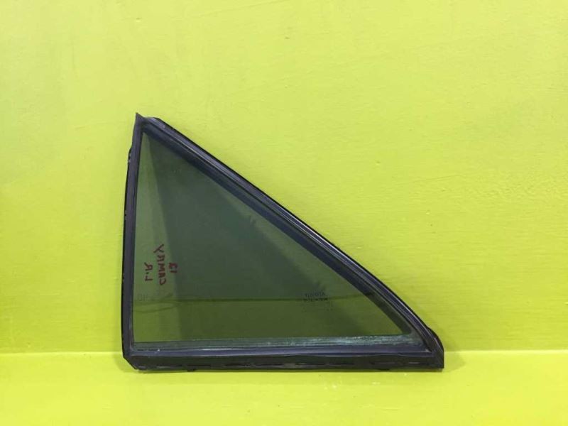 12 13 14 CAMRY DRIVER VENT GLASS OEM 3280-40