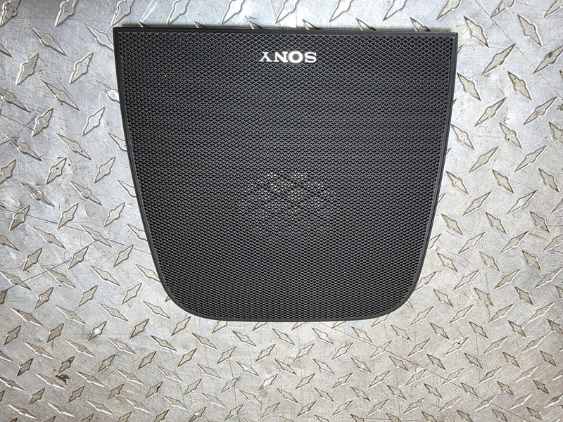 2010-2016 FORD TAURUS OEM UPPER CENTER DASH SPEAKER COVER SONY