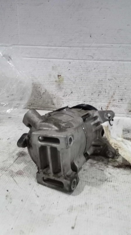 2016 Nissan Quest A/C Compressor OEM 926004AY0A 141k Miles Silver