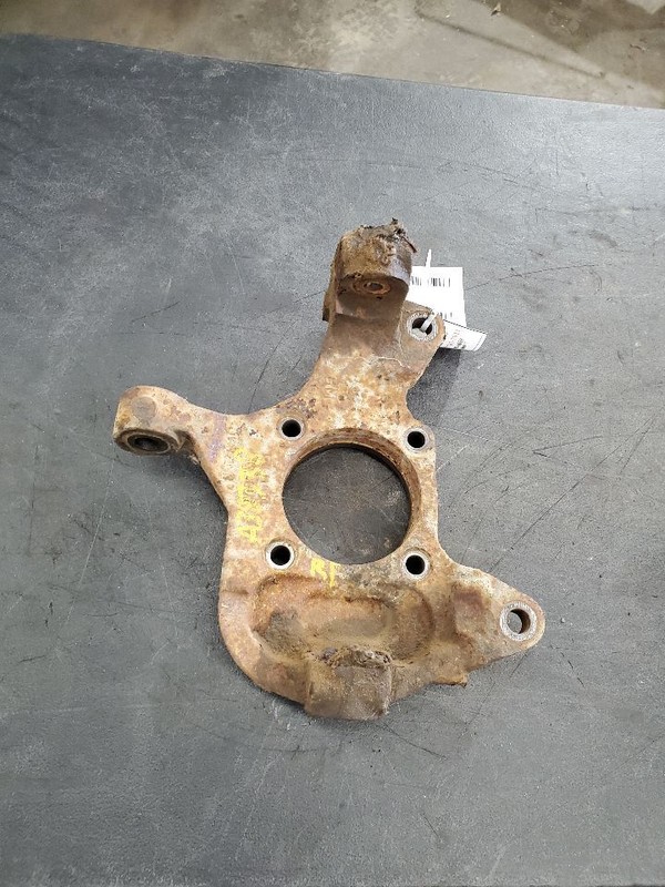 Passenger Front Spindle/Knuckle Fits 01-07 SIERRA 1500 PICKUP 273221