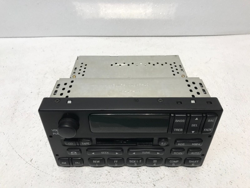 99-04 Ford Expedition MercuryAM FM Cassette with CD Controls YL1F-18C870-JA