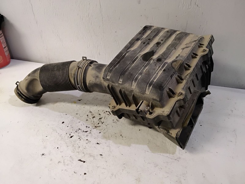 2019-2021 Volkswagen Jetta Air Cleaner Intake Box Assembly 1.4L