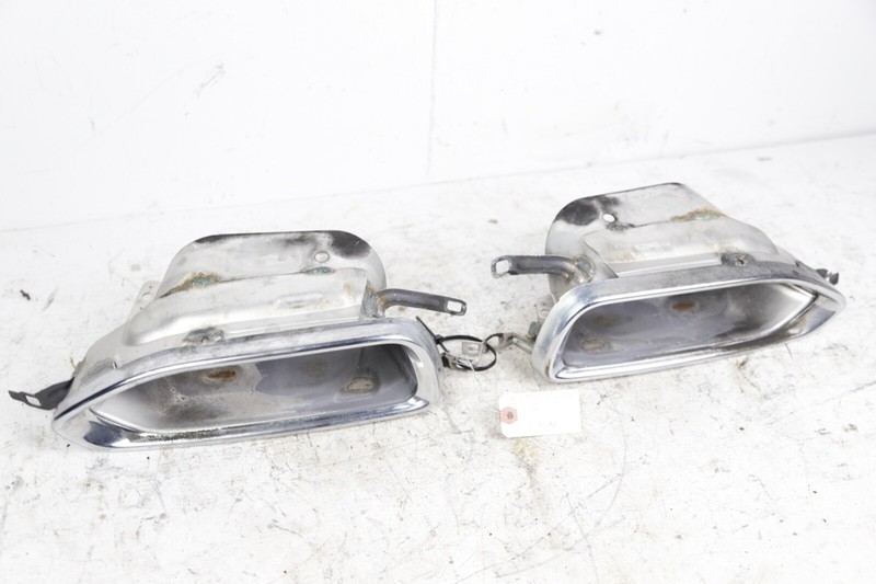 2016 - 2019 BMW 740i 750i LEFT & RIGHT REAR EXHAUST MUFFLER TIP SET OEM