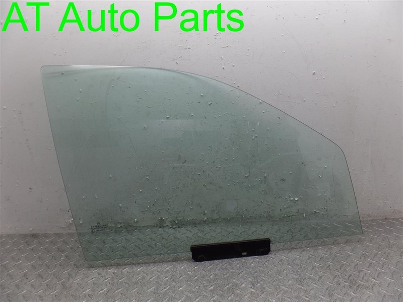 99 00 01 02 03 04 JEEP GRAND CHEROKEE FRONT PASSENGER DOOR GLASS DD9557GT