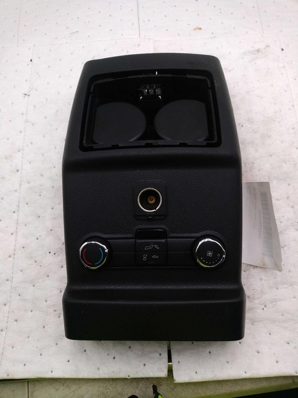 2018 Ford Explorer A/C Selector Switch OEM White 56000 Miles GB5T19980BB