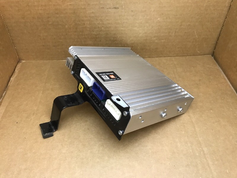 2004-2009 Toyota Prius Audio Stereo Harman Becker Amp Amplifier OEM 86280-0W460