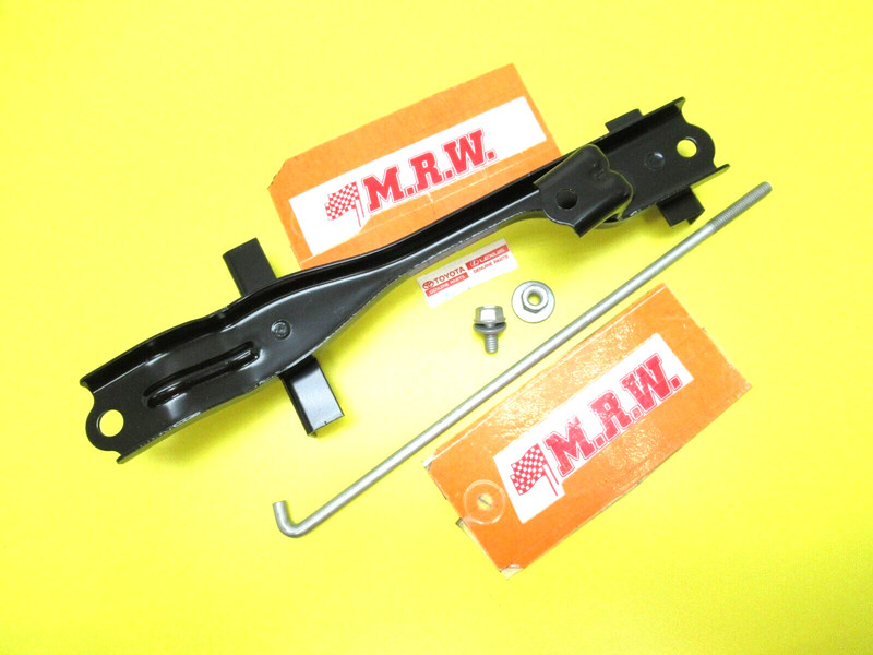 BATTERY HOLD DOWN BRACKET STRAP ROD NUT J BOLT NUT ROD CLAMP CAR SCION XB 08-15