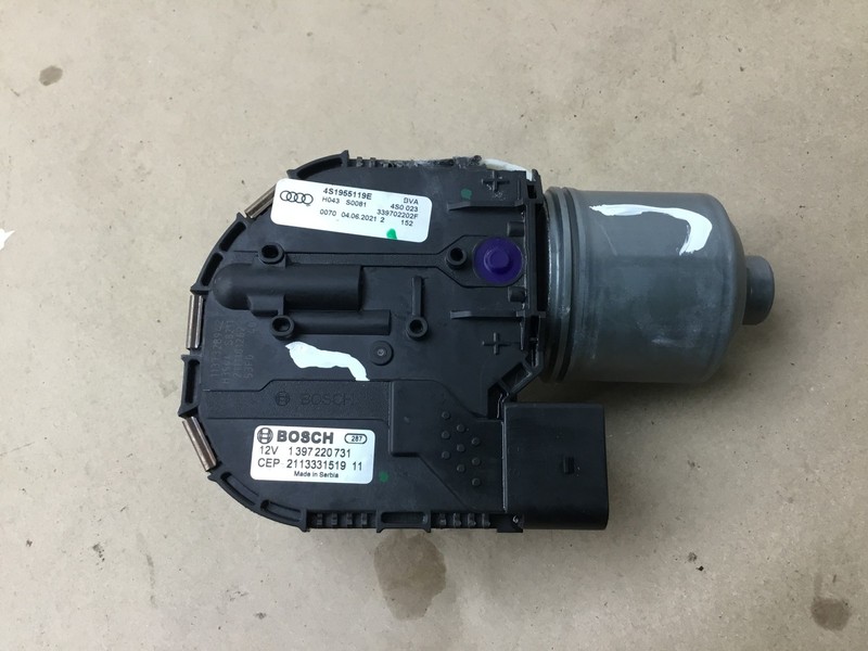Audi R8 2022 Front Right Passenger Windshield Wiper Motor 18-23 ; :A