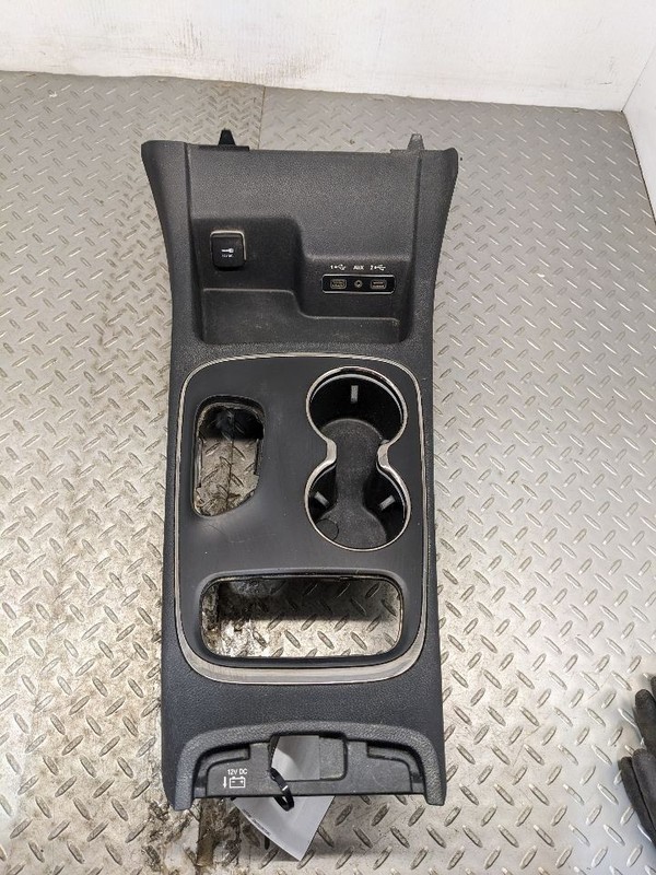 14-15 Jeep Grand Cherokee Center Console Shifter Trim Cup Holder Bezel 1165893
