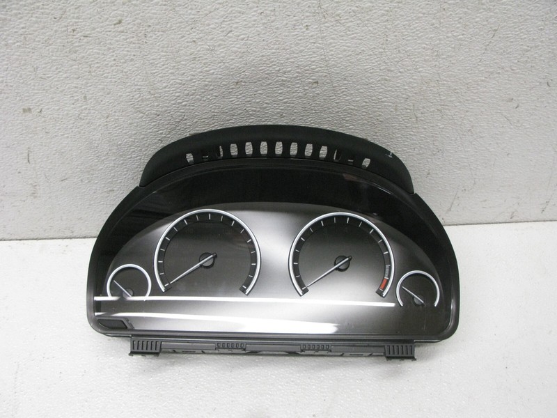 2011 BMW F07 535i 550i GT 740i 750i SPEEDOMETER CLUSTER GAUGE OEM 100323
