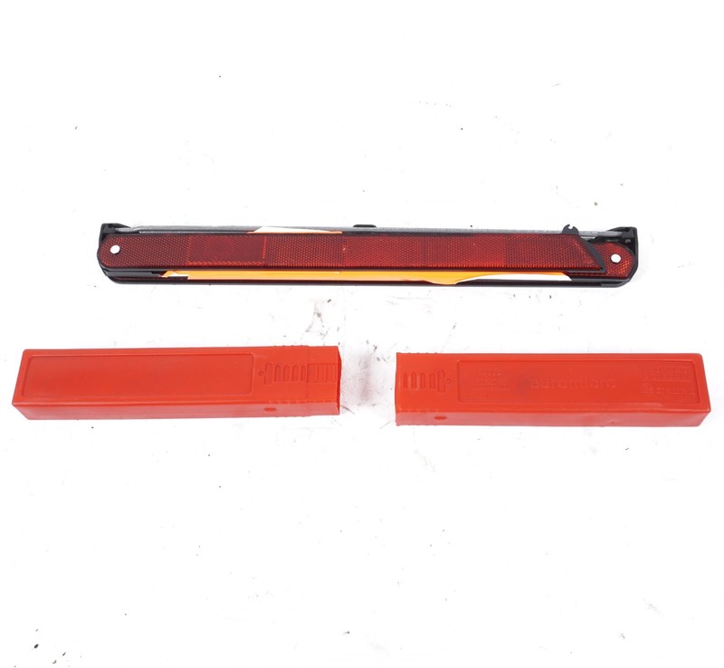 2011-2018 AUDI A8L QUATTRO EMERGENCY HAZARD WARNING TRIANGLE W/ CASEOEM