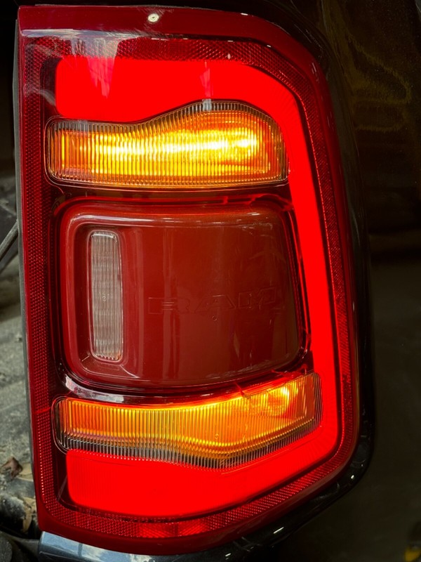 ✅2019-2024 RAM 1500 LED REAR Taillight Taillamp RIGHT PASSENGER SIDE RH OEM