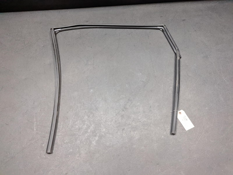 Rear Left Driver Door Window Glass Run Channel 2019 Nissan Pathfinder 823313KA0C