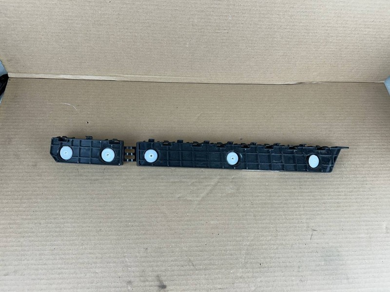 ✅2021-2024 Tesla Model S Rear Bumper Molding Bracket Support Right 1585740-00-A