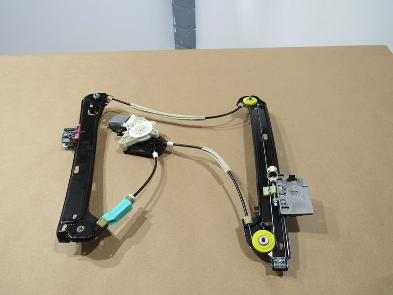 18-21 Mercedes GT 63 X290 2019 Front Right Door Window Regulator Motor :A