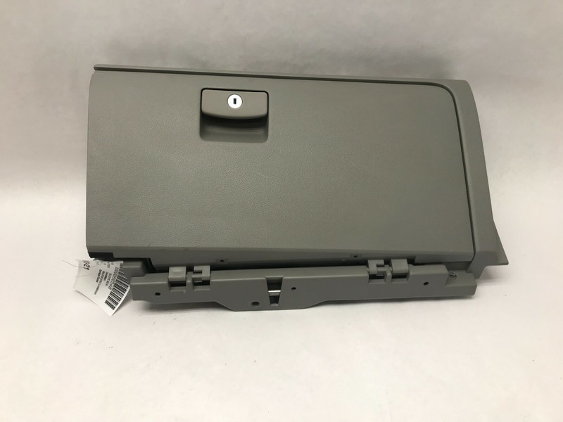 14 15 16 17 18 SUBARU FORESTER GLOVE BOX STORAGE COMPARTMENT OEM