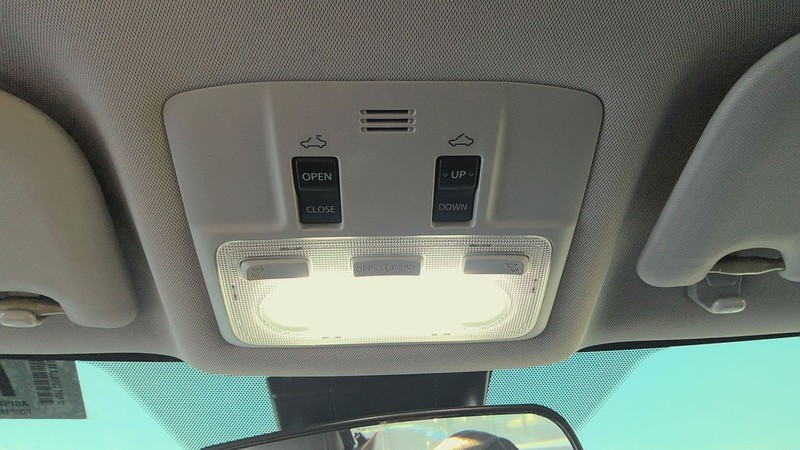 Front Console TOYOTA COROLLA 17 18 19