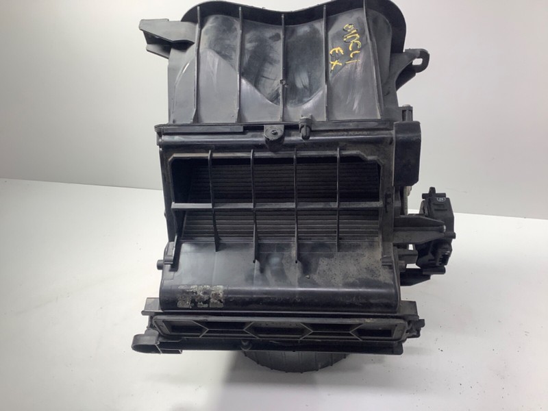 06-11 Honda Civic 1.8L Blower Motor Fan-Blower Case Assy 79305-SNE-A01 OEM