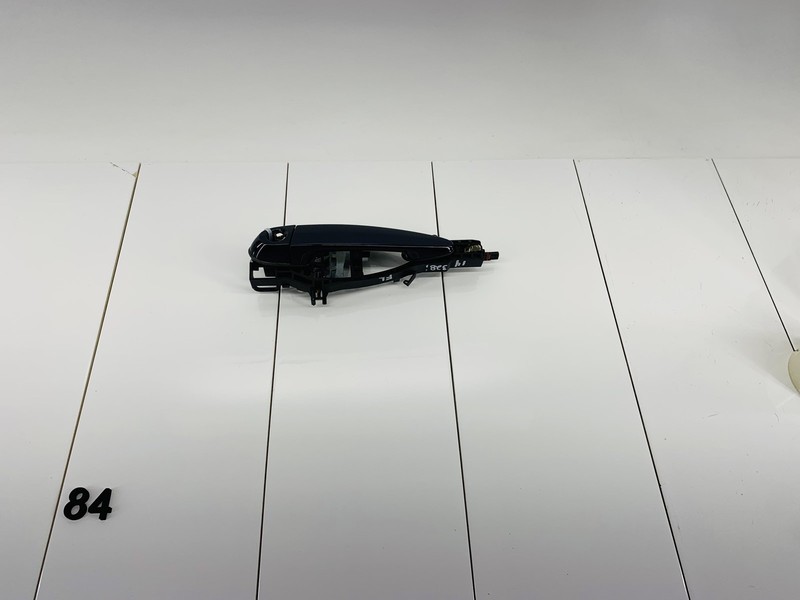12-16 BMW 328I F30 FRONT LEFT DRIVER SIDE EXTERIOR DOOR HANDLE IMPERIAL BLUE OEM