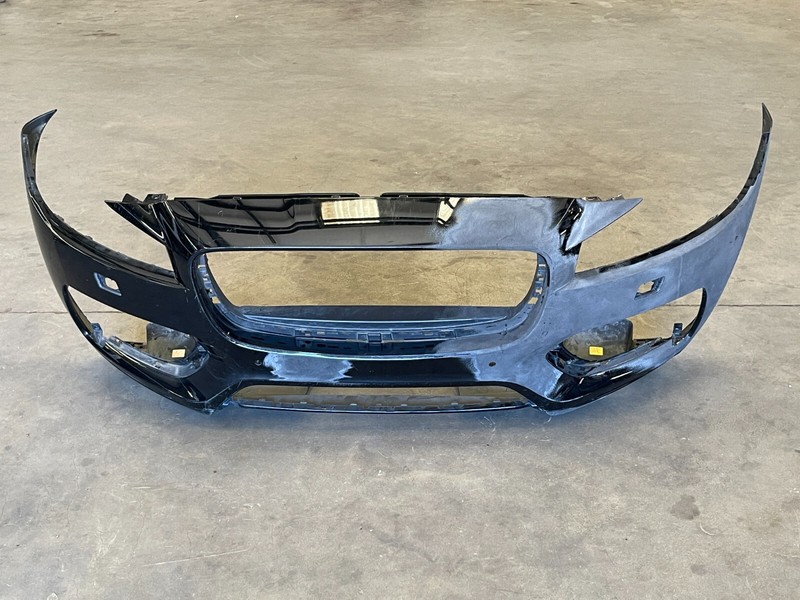 ⭐2017-2020 JAGUAR F-PACE S BARE FRONT BUMPER COVER PANEL BLACK W/PDC OEM LOT2536