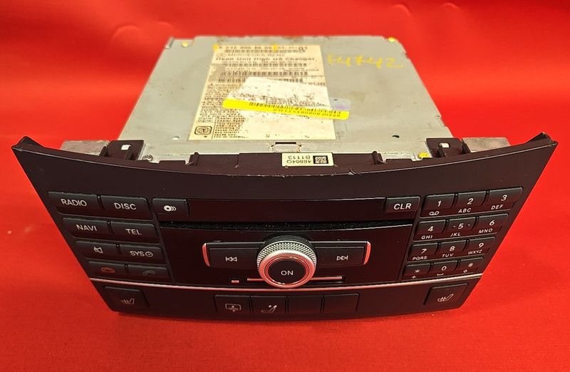 2010-2017 E550 / 10-11 E63 AMG Mercedes Radio Stereo Audio Unit 212-900-86-09