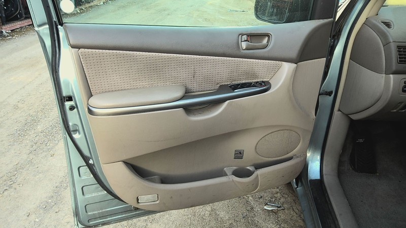 Front Door Trim Panel TOYOTA SIENNA Left 06 05 04 07 08 09 10