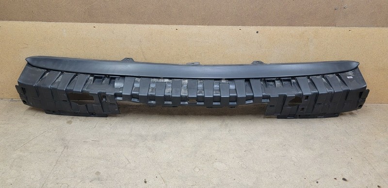2014 - 2016 Range Rover Land Rover Rear Bumper Trim Bracket OEM *