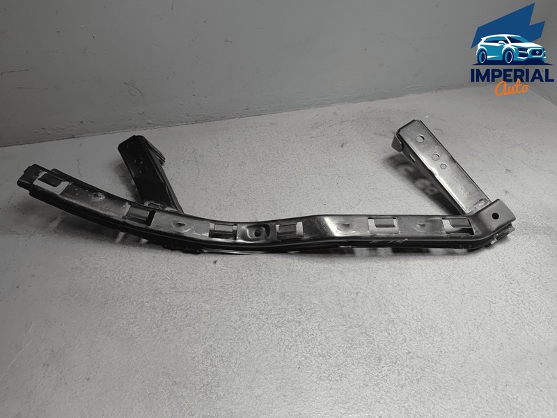 16-22 HONDA PILOT FRONT PASSENGER SIDE BUMPER CORNER BRACKET SUPPORT OEM