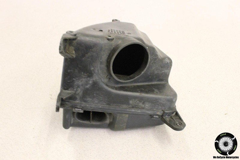 1996 Suzuki Intruder 800 VS1400GLP AIRBOX AIR INTAKE FILTER BOX HOUSING VS1400