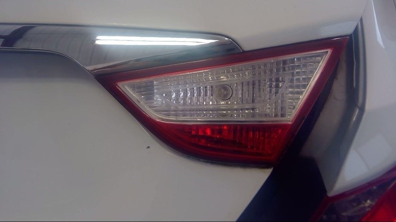 Passenger Tail Light VIN B 8th Digit Lid Mounted Fits 11-14 SONATA 3510455