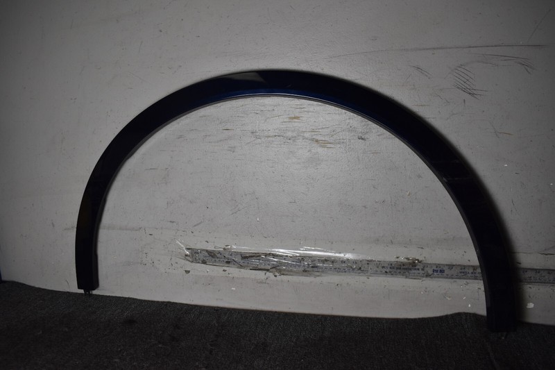 2019-2022 BMW X7 FRONT LEFT FENDER FLARE FACTORY OEM