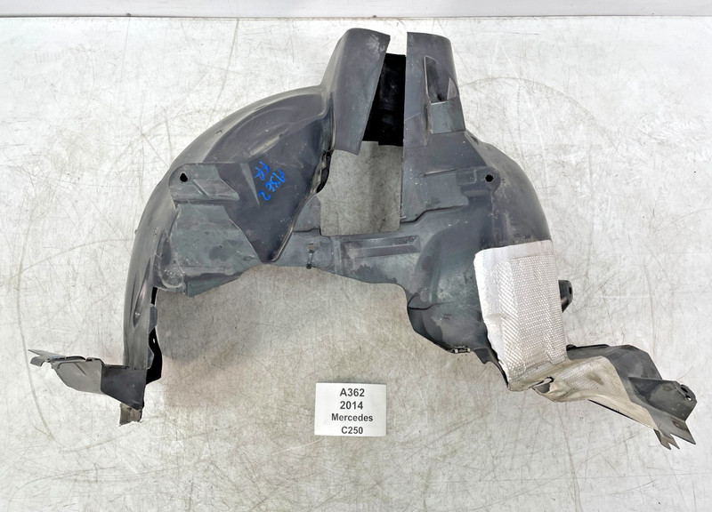✅ 08-14 OEM Mercedes W204 C250 Front Right Passenger Fender Liner Splash Shield