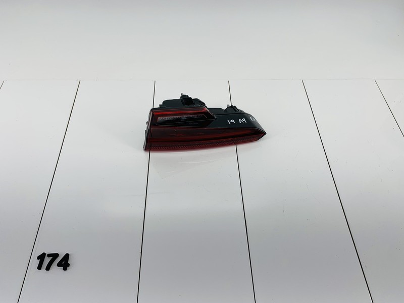 17-19 AUDI A4 B9 REAR RIGHT PASSENGER SIDE INNER TAIL LIGHT BRAKE STOP LAMP OEM