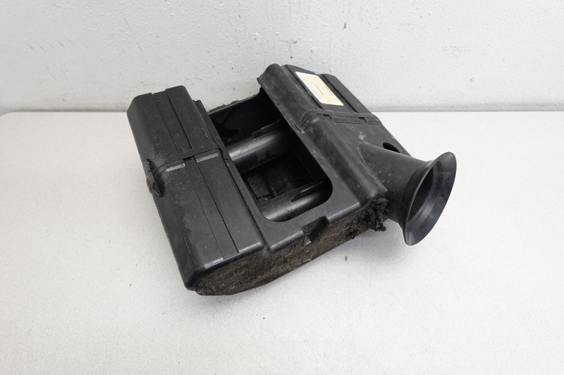 2005-2007 MXZ Summit Mach Z Ski-Doo Snowmobile OEM Air Filter Cleaner Box Ass'y
