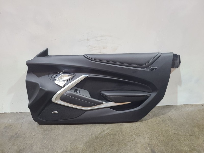 Passenger Front Door Trim Panel Fits 2018 Camaro 588332