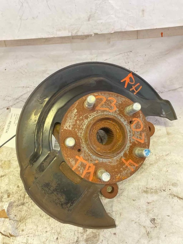 Spindle Knuckle Front HONDA ODYSSEY Right 05 06 07 08 09 10