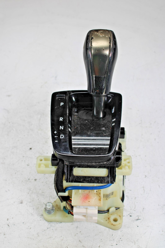 13 14 15 16 Hyundai Genesis Coupe Automatic Transmission GearShifter & Knob