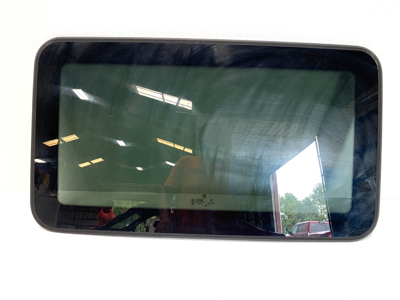 12-18 BMW 328i 335i 340i F30 SUNROOF MOON ROOF SLIDING GLASS OEM #A0.13