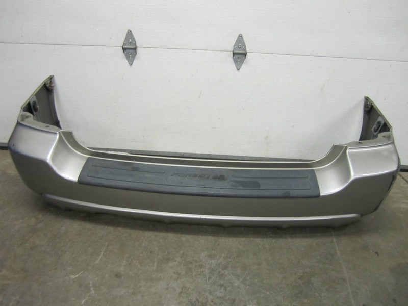 REAR BUMPER COVER BACK CRYSTAL GREY METALLIC for 03 04 05 SUBARU FORESTER XS